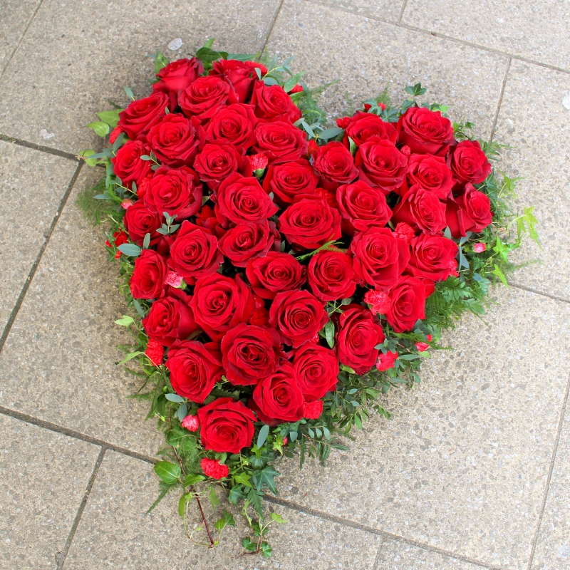 Ultimate Red Rose Heart