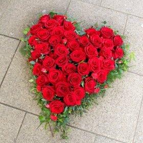 Ultimate Red Rose Heart